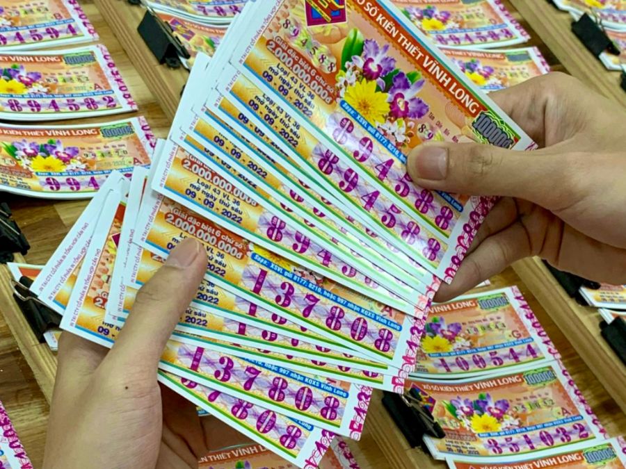 mua vé số thông minh, không nên tiêu quá mức